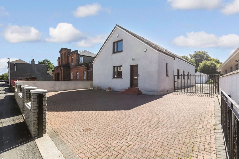 Queen Street Renfrew